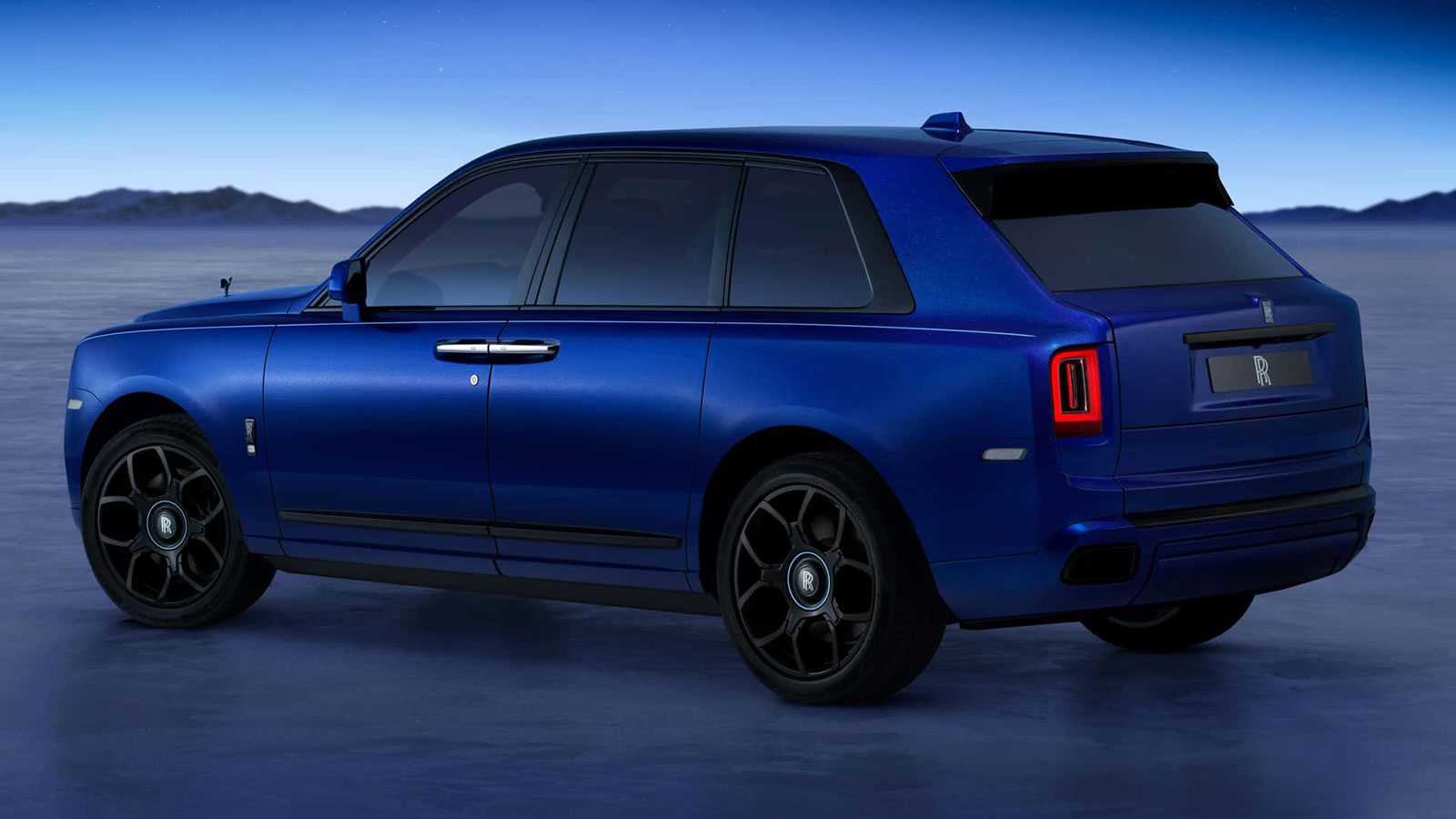 Η Rolls-Royce Cullinan Blue Shadow Edition εμπνέεται από το διάστημα
